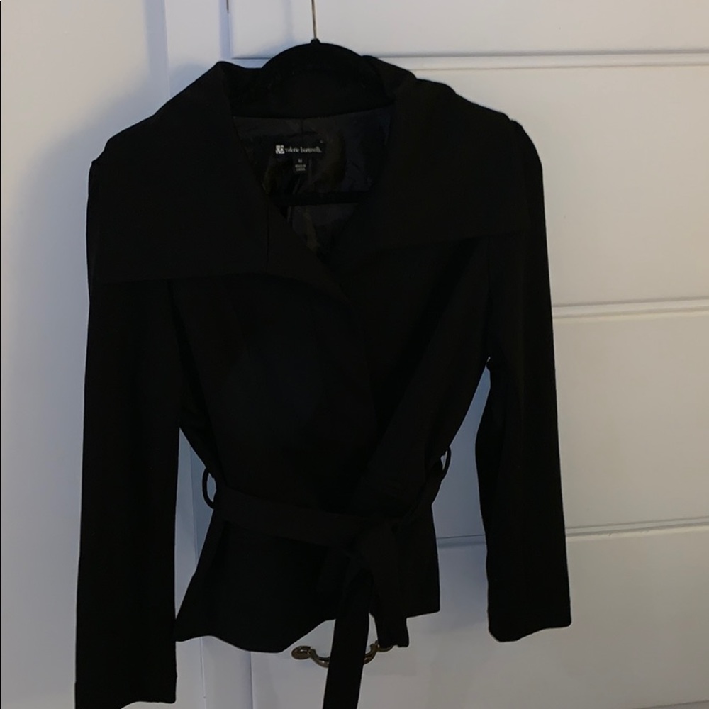 Woman’s Black belted blazer with hidden buttons